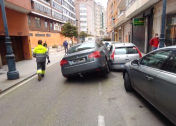 Un herido en una aparatoso accidente en Vigo provocado por una avería
