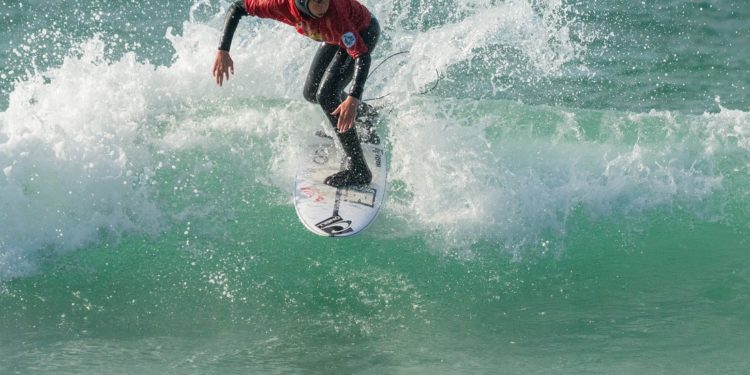 Primera prueba superada en Patos con mucho surf y buenas olas