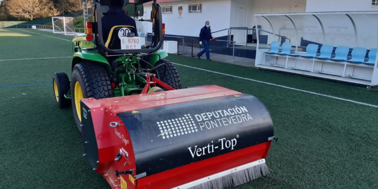 A Deputación recibe solicitudes para o mantemento de 71 terreos de xogo de 29 concellos