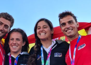 Bronce para el vigués Nico Rodríguez y el barcelónes Jordi Xammar en el Mundial de 470