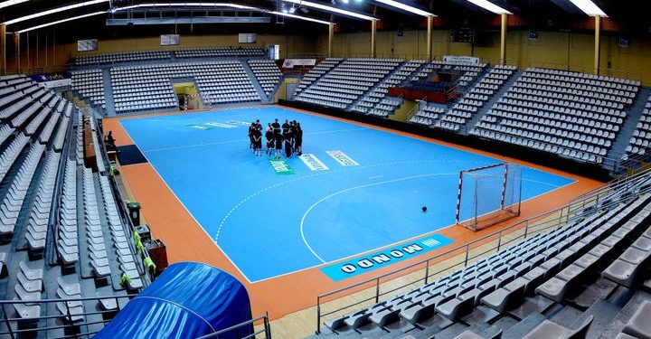 El deporte de élite de Vigo recupera (parte de) su público