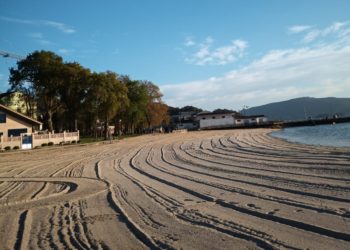La ría de Vigo gana otras dos playas sin humo