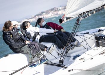 Baiona lidera la Regata de la Mujer tras cuatro pruebas muy duras con vientos de 28 nudos