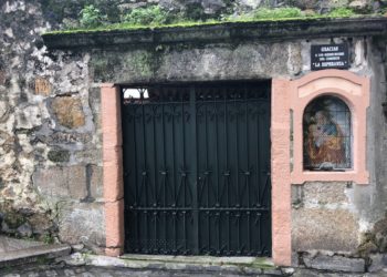 Rúa de Santa Marta, Rúa San Francisco y Las Tres Gracias