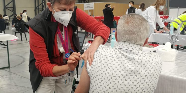 AstraZeneca vacunación masiva