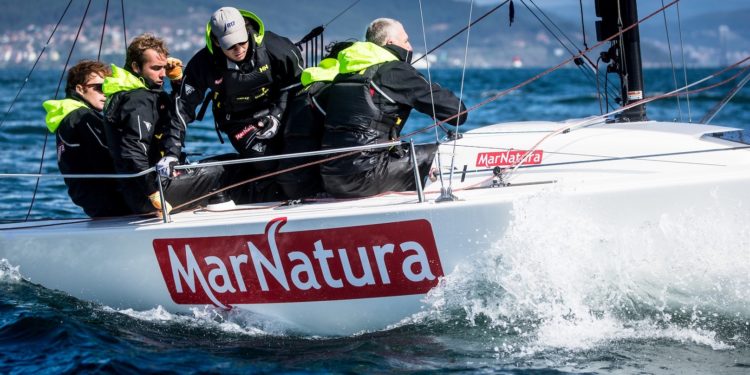 El «Noticia» no da margen a la sorpresa y se lleva las Spring Series en Vigo