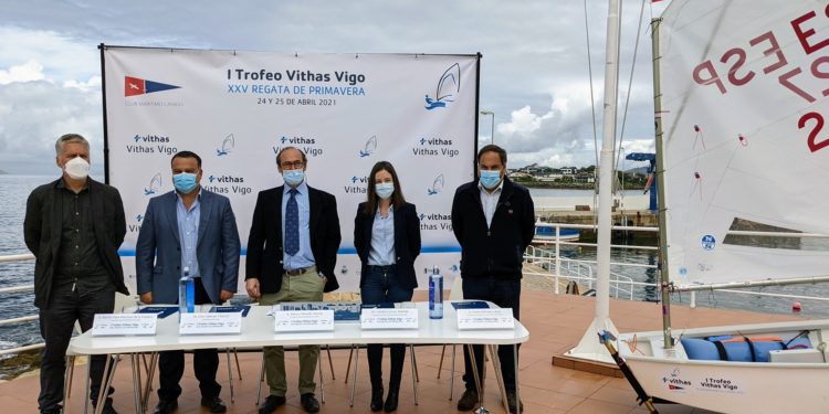 Nace el Trofeo Vithas Vigo con el ánimo de convertirse en un referente de la vela base