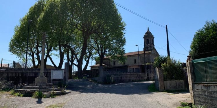 Licitada por 390.000 euros a mellora da contorna da Igrexa de Torroso