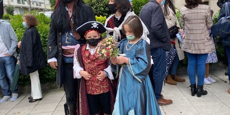 ¿Dice algo el protocolo de casarse disfrazado?