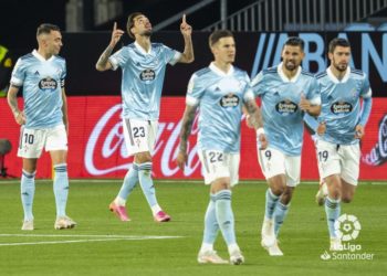 El Celta remata la faena pero no gana para sustos