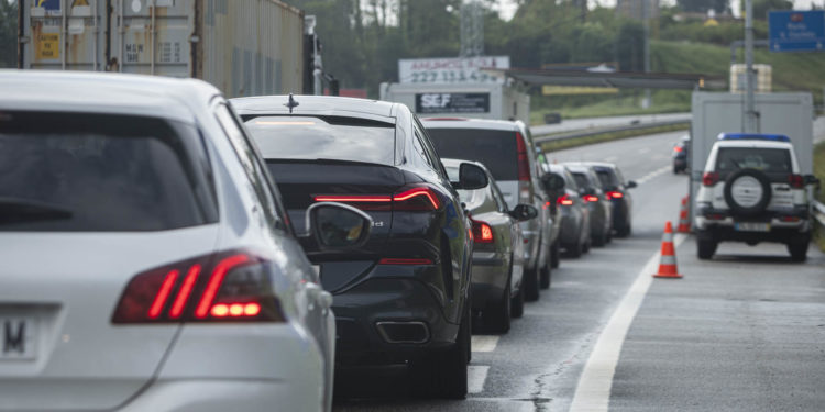 Valença clama contra la frontera: «Queremos trabalhar»