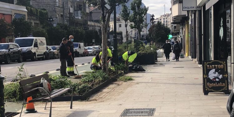 Folga indefinida no mantemento das zonas verdes de Vigo