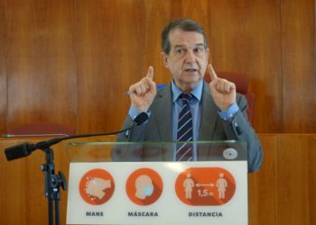 Caballero ya tiene cita para vacunarse y despeja dudas: “Me pondrán la que la autoridad sanitaria decida”