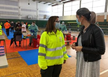 Sanidade eleva las restricciones en Cangas y las mantiene en Gondomar y As Neves