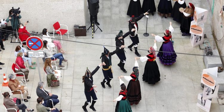 Vigo baila no Día Internacional da Danza