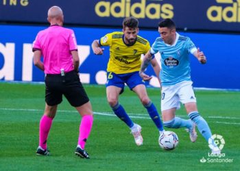 Sopor en Cádiz y un punto más para la permanencia