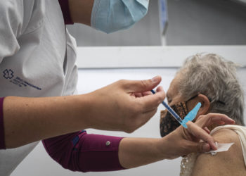 Galicia administrará vacunas monodosis de Janssen a domicilio