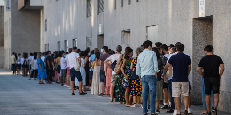 Exigen la dimisión de Elena Espinosa por “haber puesto en riesgo” la salud del público del Festival Terraceo