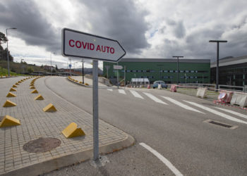 Solo el 11% de los vecinos del centro de Vigo acudieron al último cribado en los ‘covid auto’