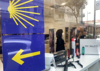 El comercio vigués también se une a la Xunta para señalizar el Camino de Santiago