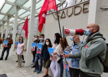 Veciños da Doblada claman polo mantemento da praza da celadora do centro de saúde