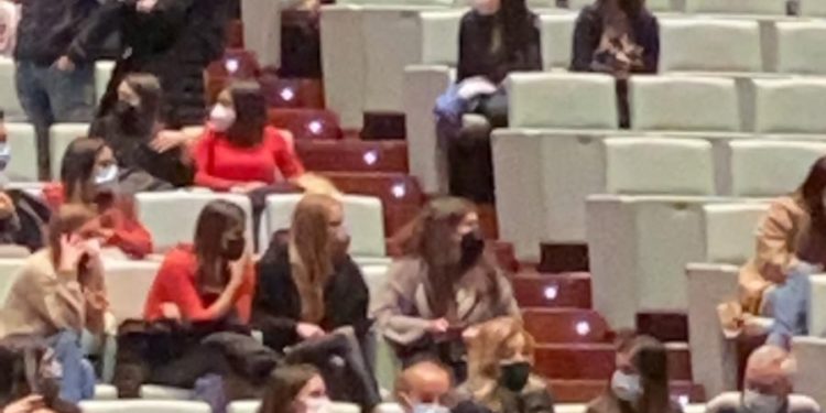 Andrés Suárez suspende su concierto en Vigo al «no cumplirse las medidas»