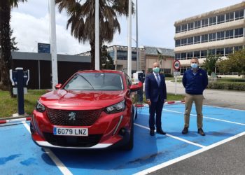Zona Franca ya tiene uno de los primeros coches 100% eléctricos fabricados en Vigo