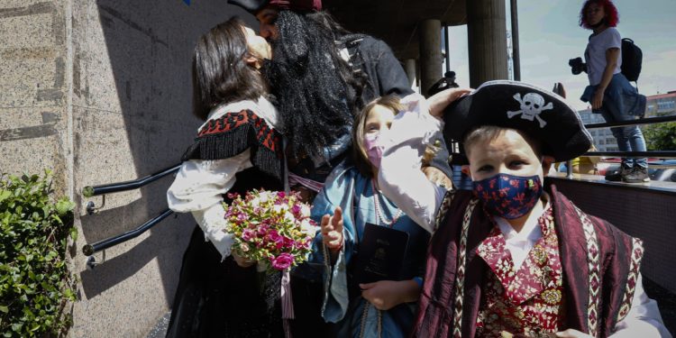 Jack Sparrow y María se casan por fin en Vigo