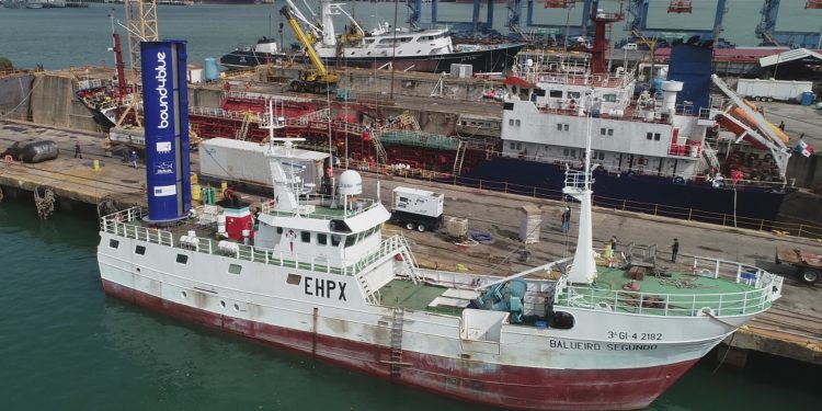 “Balueiro Segundo”, primer pesquero del mundo en navegar con tecnología de propulsión asistida por viento