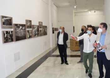 O fotógrafo vigués Javier Teniente inunda a Casa das Artes coa súa Xeografía Atormentada