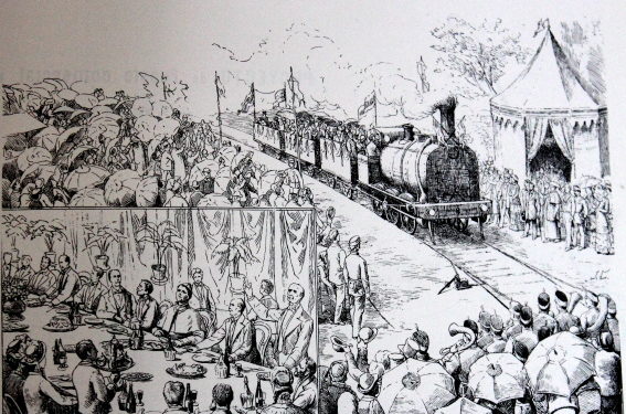 Día histórico en Vigo coa saída do primeiro tren de viaxeiros con destino a Ourense