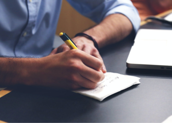 ¿Cómo prepararse para aprobar la oposición de Auxiliar Administrativo del Estado?