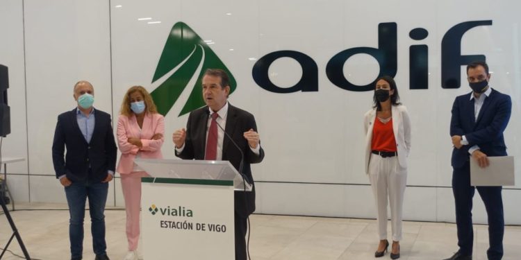 Caballero: «El trazado Vigo-Ourense por Cerdedo es viable y será viable»