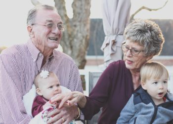 Vigo acoge un casting para rendir homenaje a abuelos y nietos