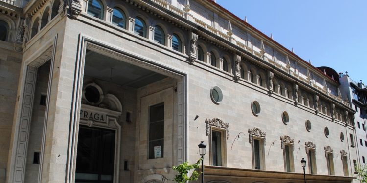 Veinte años sin el cine Fraga