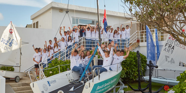 Canido presenta el único equipo «vertical» de la vela española