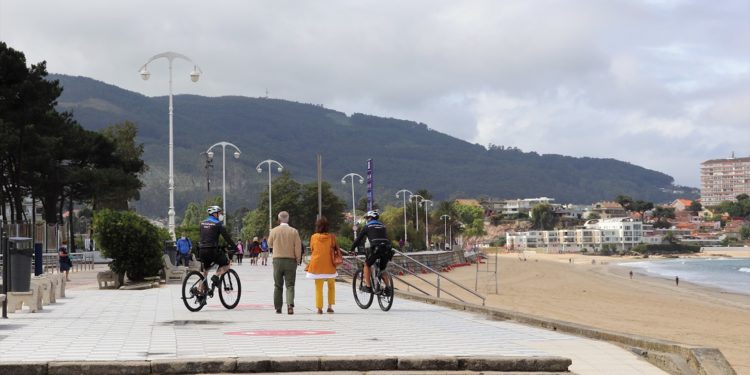 La Xunta revisará las medidas por los «preocupantes» contagios de jóvenes