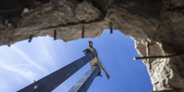 Visita al interior de las obras del túnel de Porta do Sol