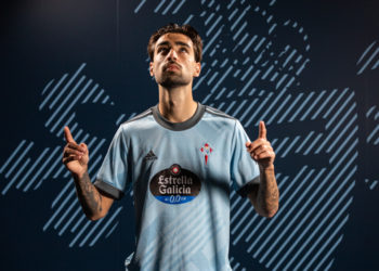 El Celta presenta su nueva camiseta y mantiene la incógnita sobre la segunda equipación