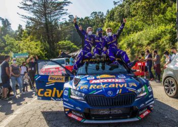 “Cohete” Suárez gana con autoridad el Rallye Rías Baixas