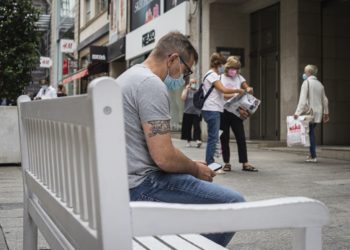 El área de Vigo alcanza los 443 positivos en un día y registra un fallecimiento tras mes y medio