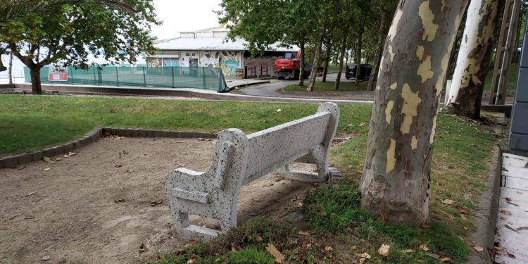 Inicio inmediato del derribo del Camaleón en Samil