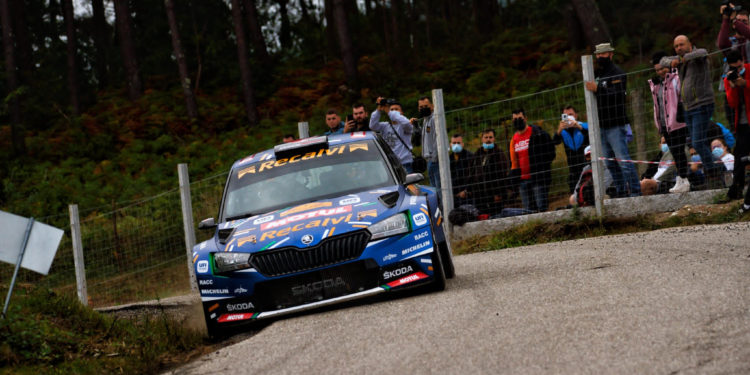 Atropellada una espectadora en el Rallye Rías Baixas