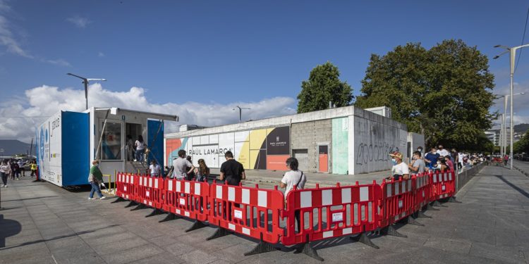 El área de Vigo, sin freno, marca un nuevo pico: 4.348 casos y 385 positivos