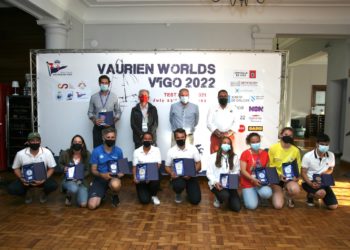 El italiano Zampacavallo, campeón en la ría viguesa