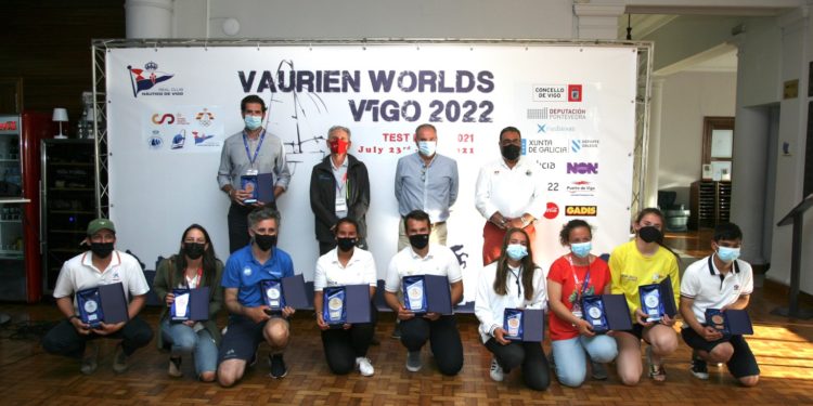 El italiano Zampacavallo, campeón en la ría viguesa