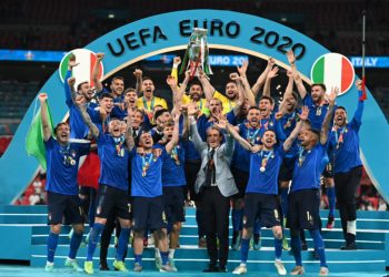 Italia vuelve a reinar en el fútbol europeo 53 años después