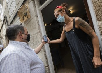 Vigo y nueve concellos del área, en nivel alto de restricciones;  Baiona pasa al máximo