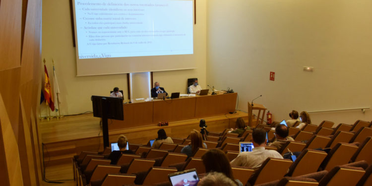 La UVigo avanza para crear facultades Diseño, Dirección y Gestión Pública y RRII