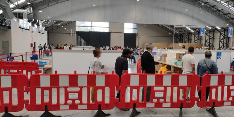 Sanidade sale al paso de un bulo sobre la vacunación en Vigo